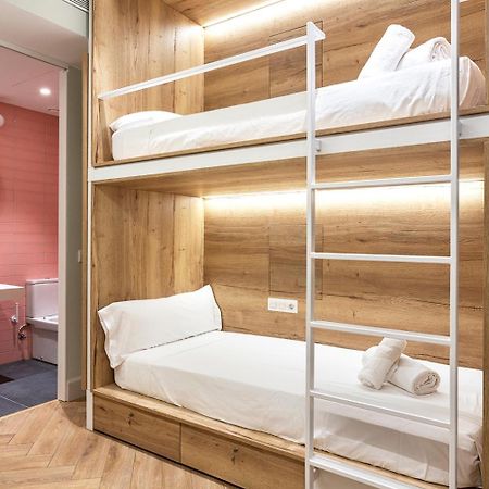 ברצלונה Weflating Boutique Hostel מראה חיצוני תמונה