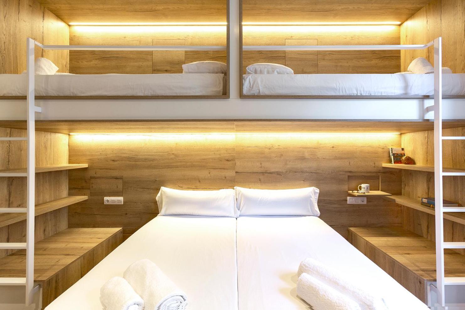 ברצלונה Weflating Boutique Hostel מראה חיצוני תמונה