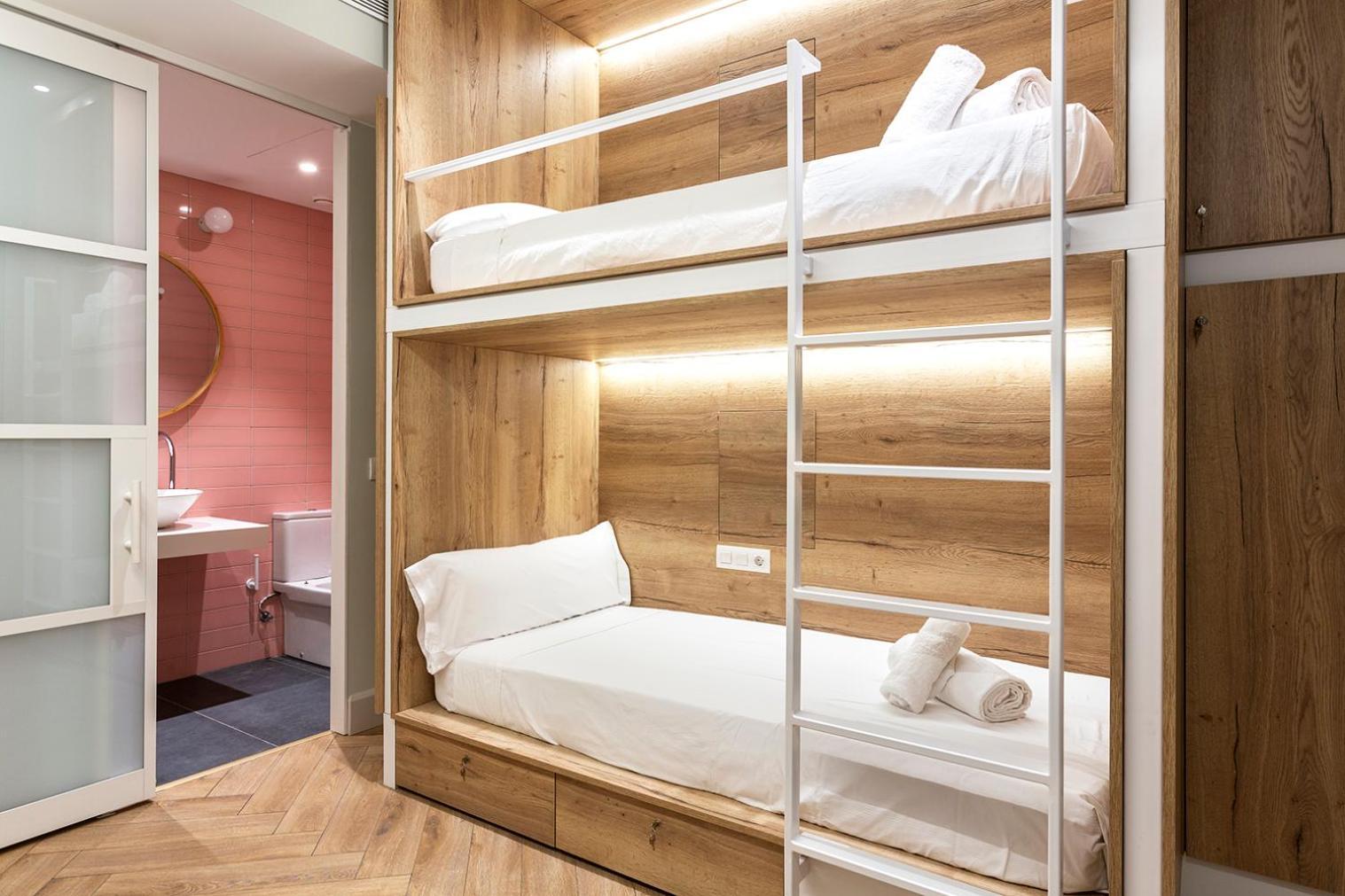 ברצלונה Weflating Boutique Hostel מראה חיצוני תמונה